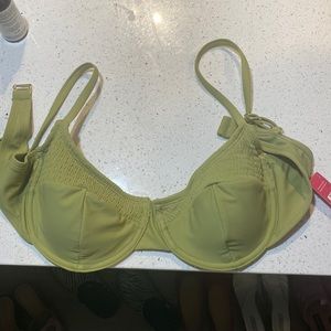 Green underwire swimsuit top